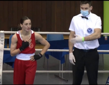  Buse Naz Çakıroğlu ve Busenaz Sürmeneli finalde