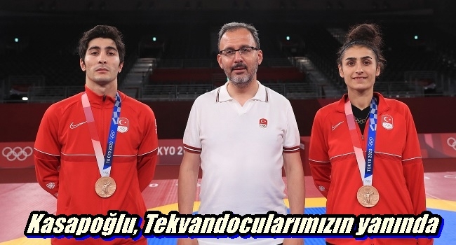 Kasapoğlu, Tekvandocularımızın yanında