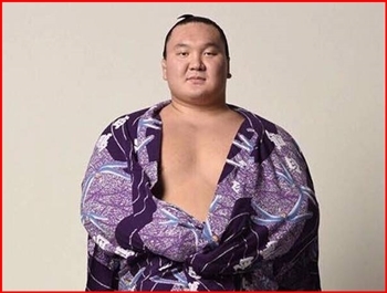 Sumo Şampiyonu `Yokozuna`  unvanlı Hakuho Şoo, Kovid-19`a yakalandı