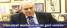 Madalyalarımı geri veririm