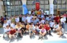 Yaz Kurslarında Spor Yapıyoruz