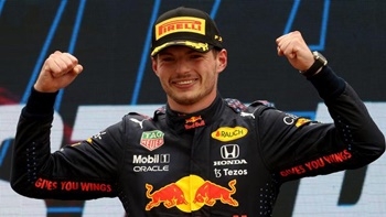 Formula 1`de şampiyon Max Verstappen