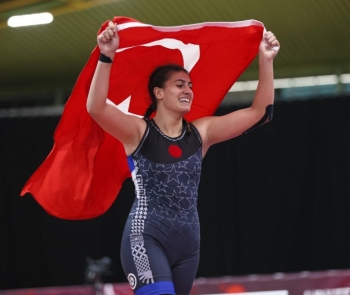   Melisa Sarıtaç altın madalya kazandı