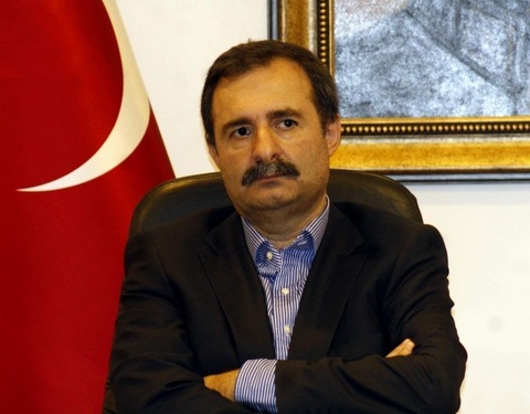 Şakar,Avrupada yalnız kaldık