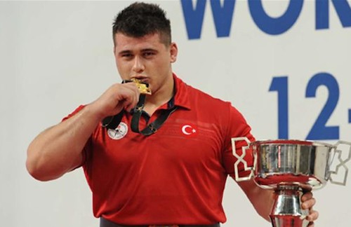 Rıza Kayaalp´e büyük onur