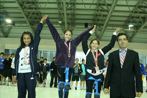 Short Track&acute;ta Şampiyonuz