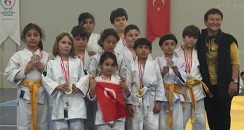 Milli Judocu, Avukat, Ressam Bilge Doğru